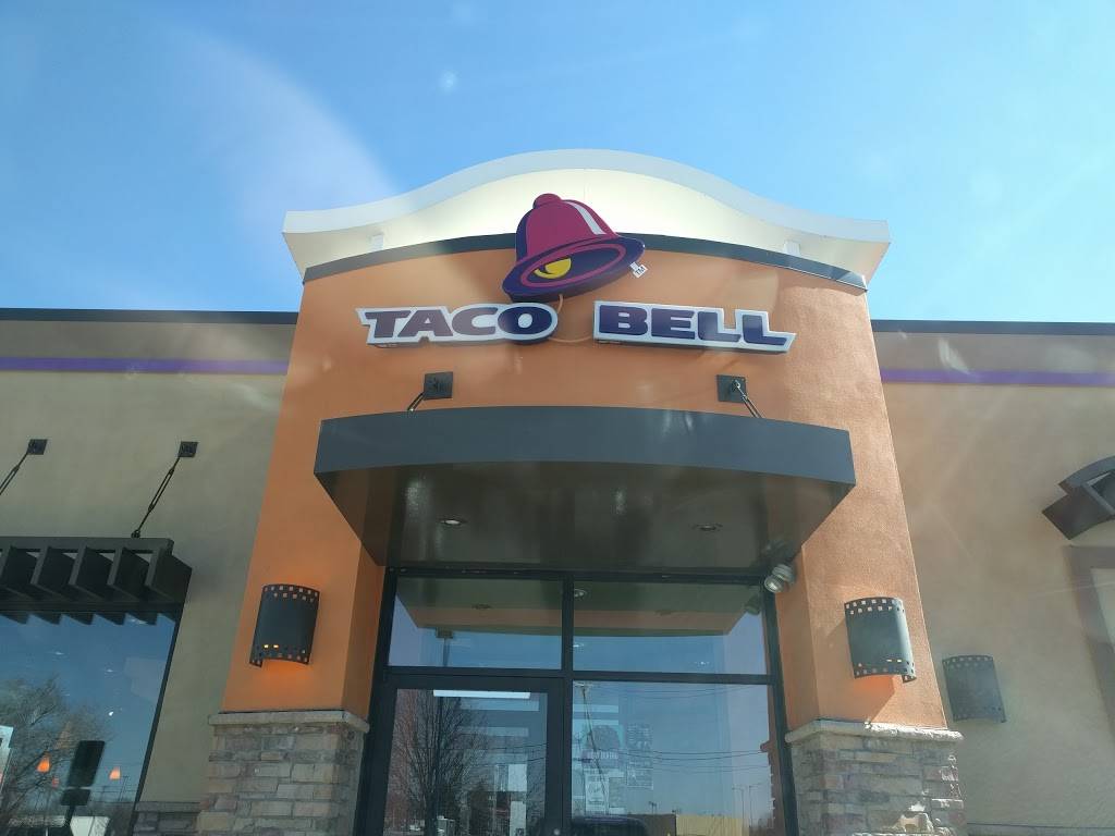 Taco Bell | meal takeaway | 2900 Woodville Rd, Northwood, OH 43619, USA | 4196960468 OR +1 419-696-0468