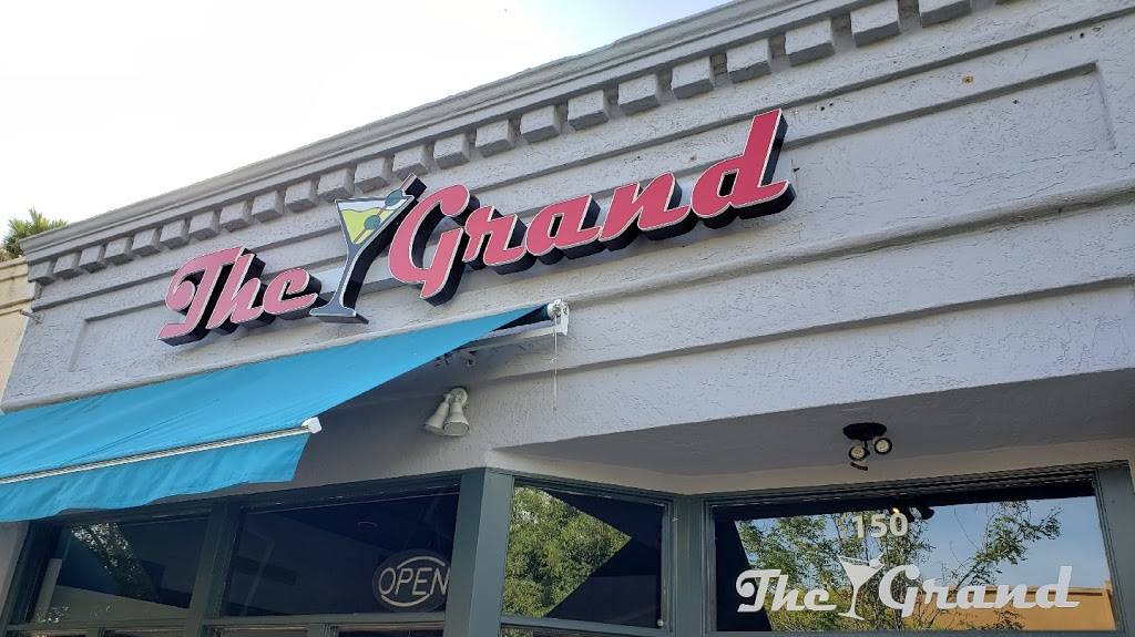 The Grand Kitchen + Bar | restaurant | 150 W Grand Ave, Escondido, CA 92025, USA | 7602940790 OR +1 760-294-0790