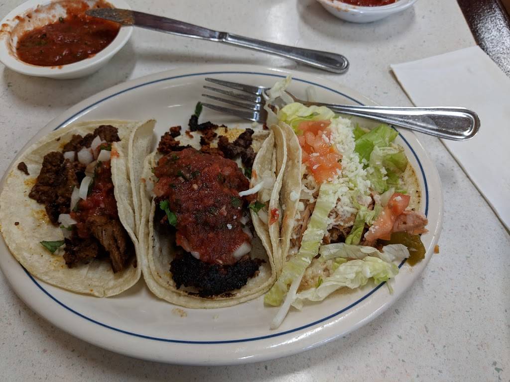 Cielito Lindo | restaurant | 1130 E Clark Ave, Santa Maria, CA 93455, USA | 8059387958 OR +1 805-938-7958