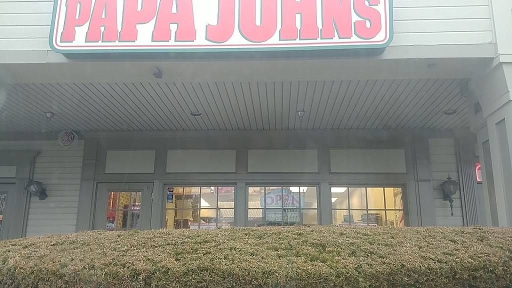 Papa Johns Pizza | restaurant | 13826 Braddock Rd, Centreville, VA 20121, USA | 7032667272 OR +1 703-266-7272