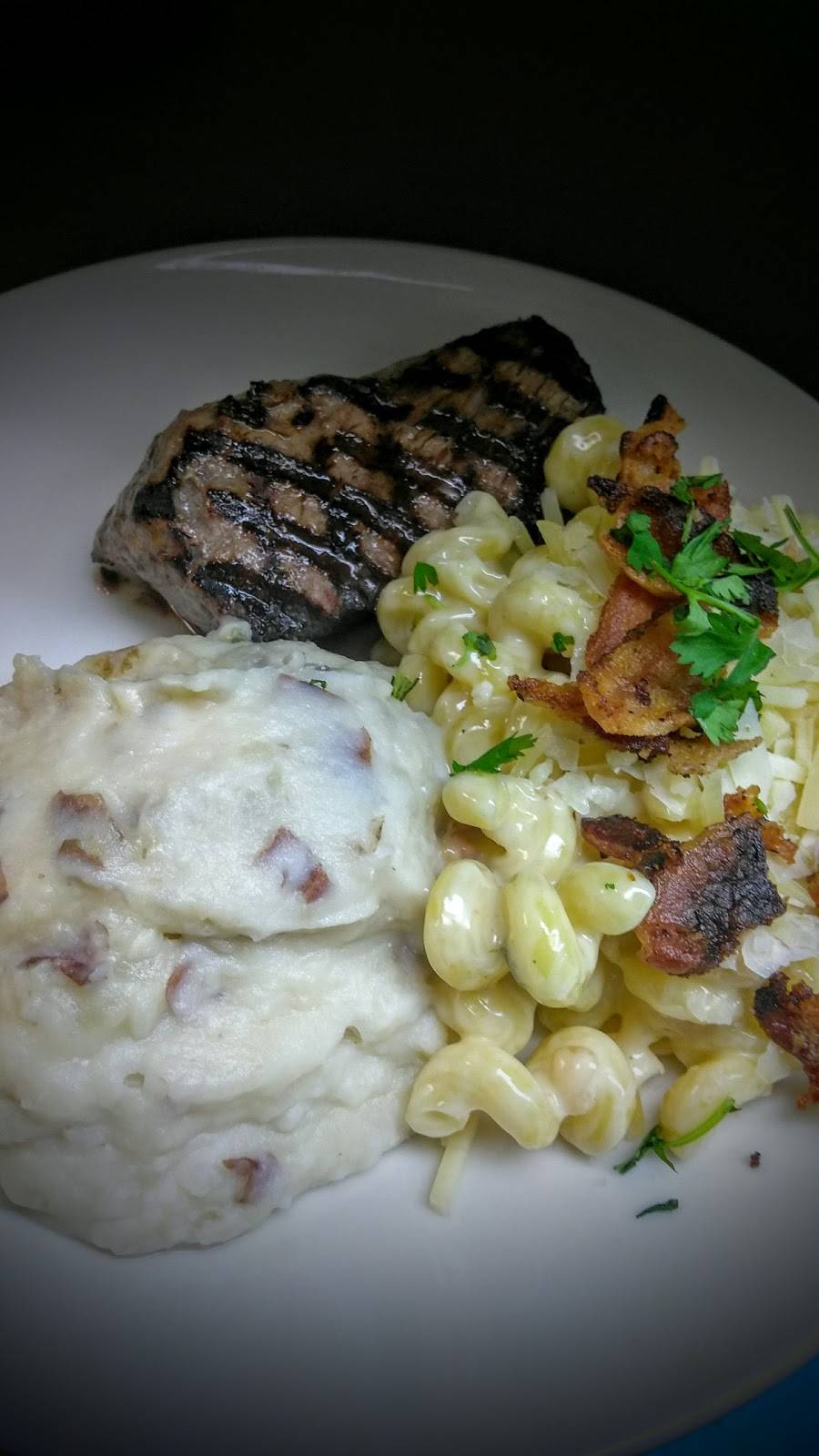 Applebees Grill + Bar | restaurant | 655 Duluth Hwy, Lawrenceville, GA 30045, USA | 7703399752 OR +1 770-339-9752