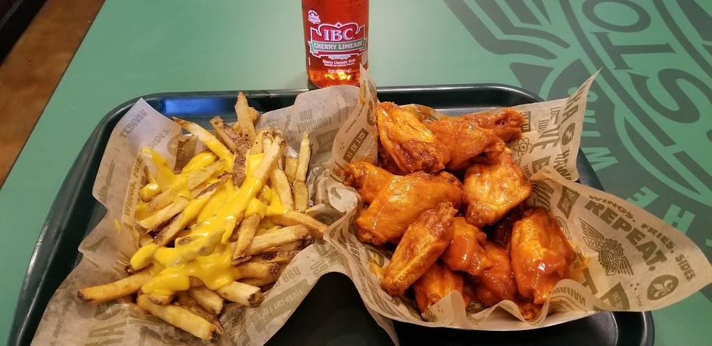 Wingstop | restaurant | 5833 W Thunderbird Rd, Glendale, AZ 85306, USA | 6024399464 OR +1 602-439-9464