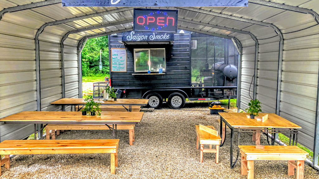 Saigon Smoke | restaurant | 1724 Airline Dr, Houston, TX 77009, USA | 7133598428 OR +1 713-359-8428