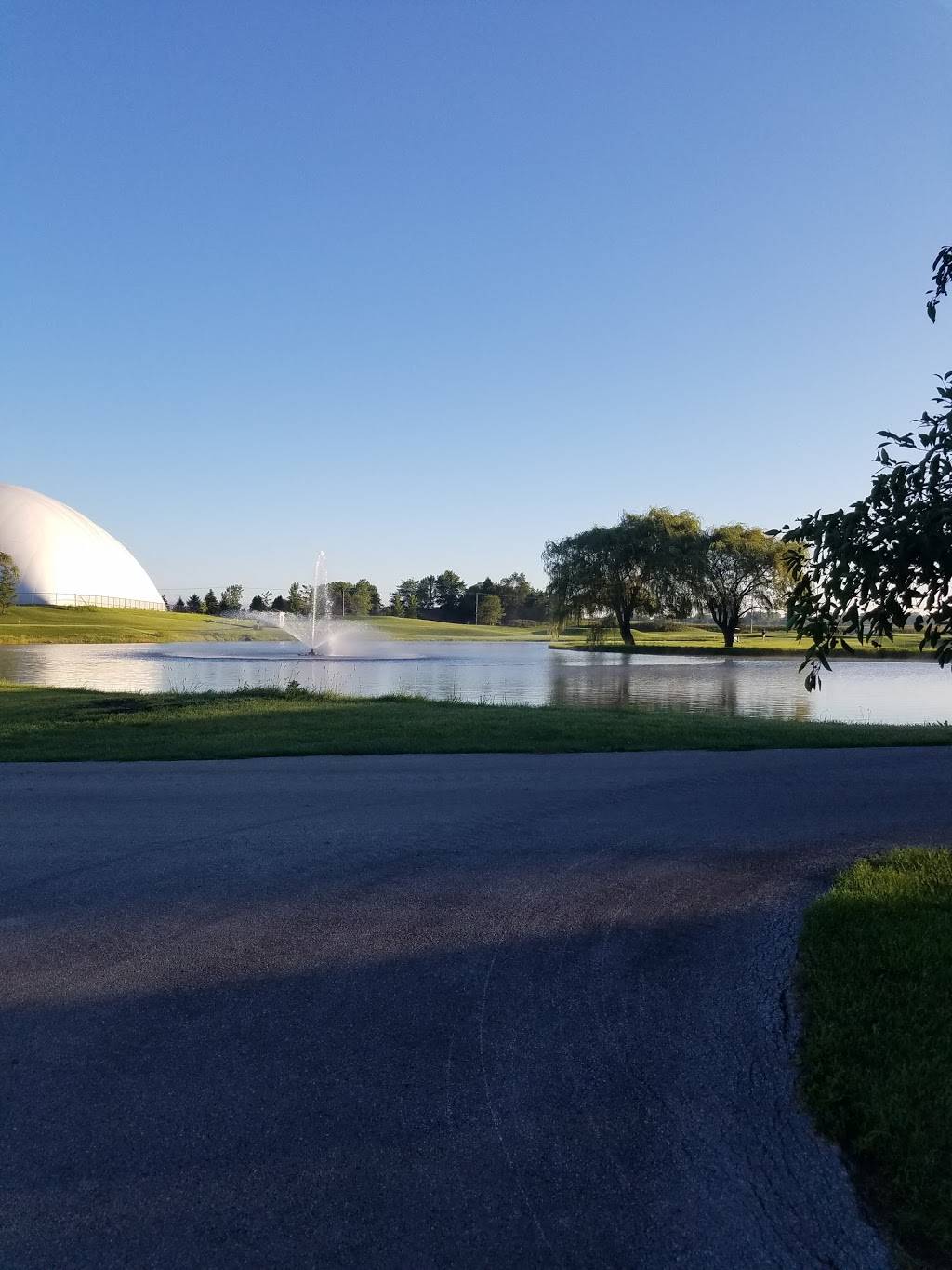 SPG Green Garden Country Club & Driving Range | restaurant | 9511 W Manhattan-Monee Rd, Frankfort, IL 60423, USA | 8154693350 OR +1 815-469-3350