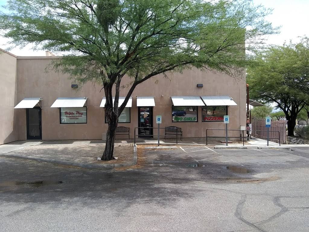 Two Girls Pizzeria | restaurant | 140 W Duval Mine Rd # 108, Green Valley, AZ 85614, USA | 5206257499 OR +1 520-625-7499