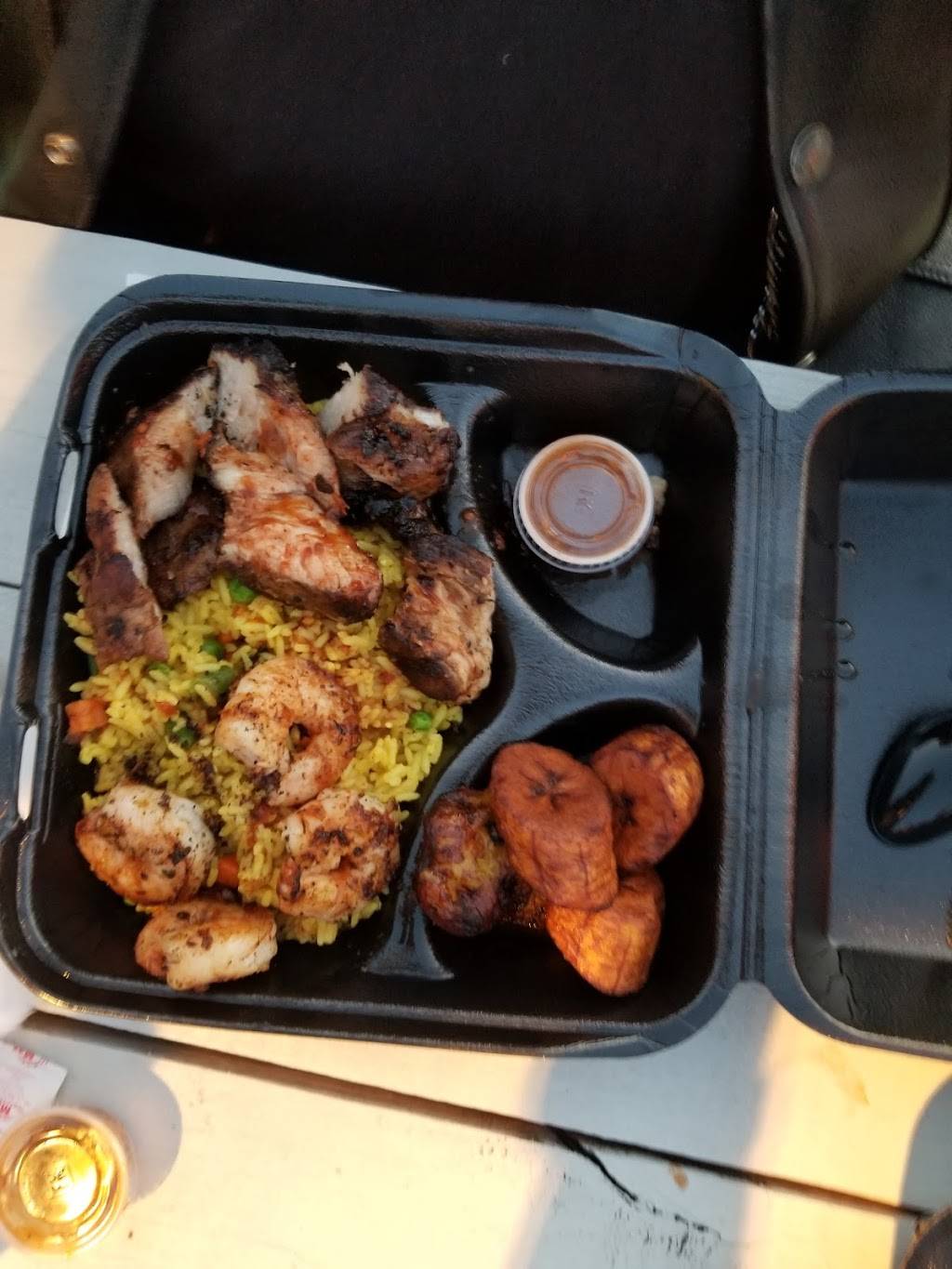 Docs Street Grill | restaurant | 200 James St, Roanoke, TX 76262, USA | 6822377714 OR +1 682-237-7714