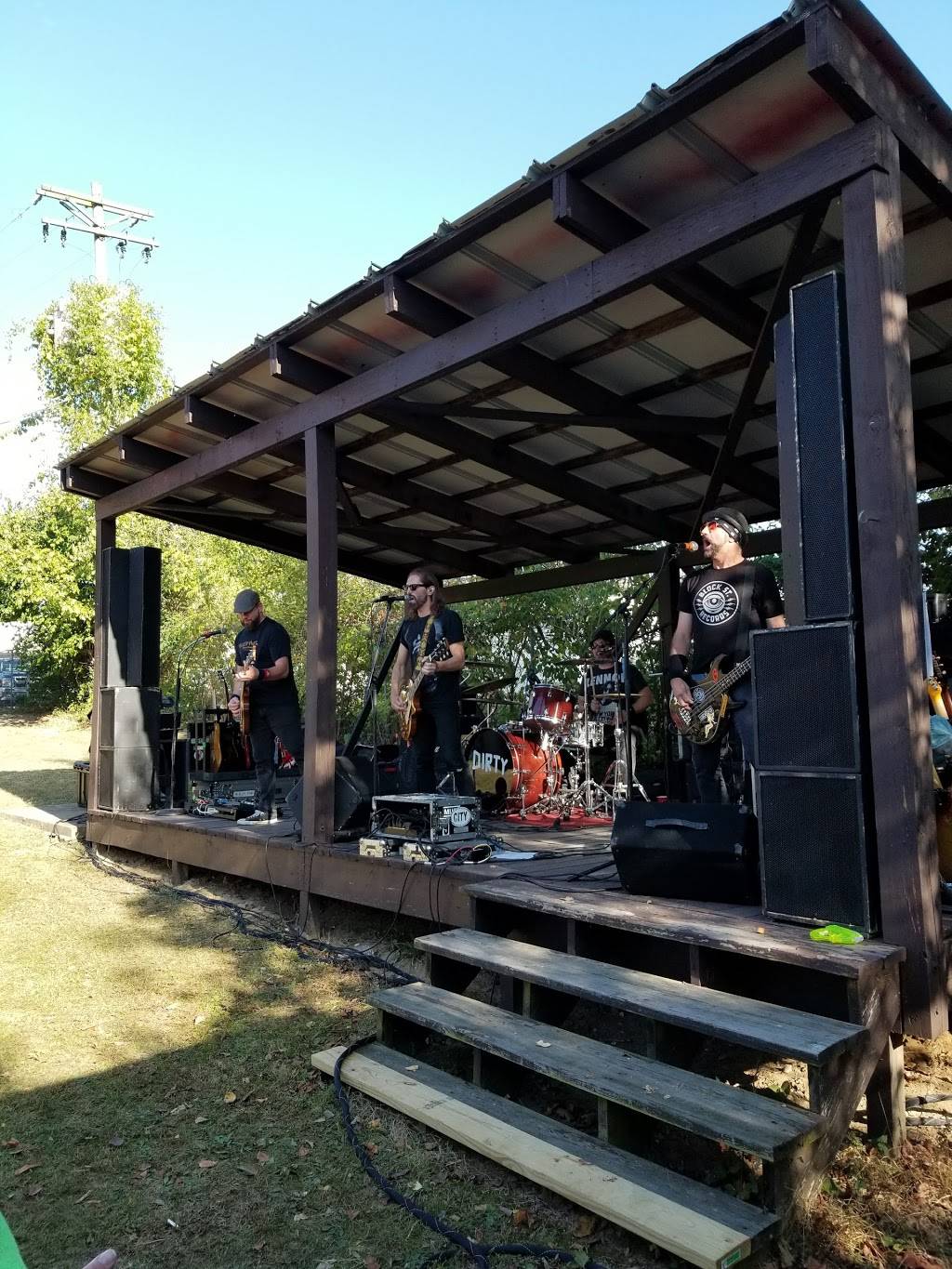 TJs Bar & Grill, Pevely MO | restaurant | 8641 Commercial Blvd, Pevely, MO 63070, USA | 6364753648 OR +1 636-475-3648