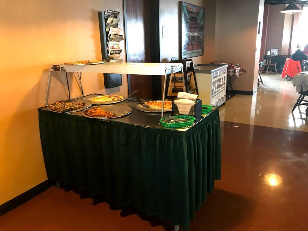 Cranky Pats Pizza | restaurant | 100 N Main St, Oshkosh, WI 54901, USA | 9202307287 OR +1 920-230-7287