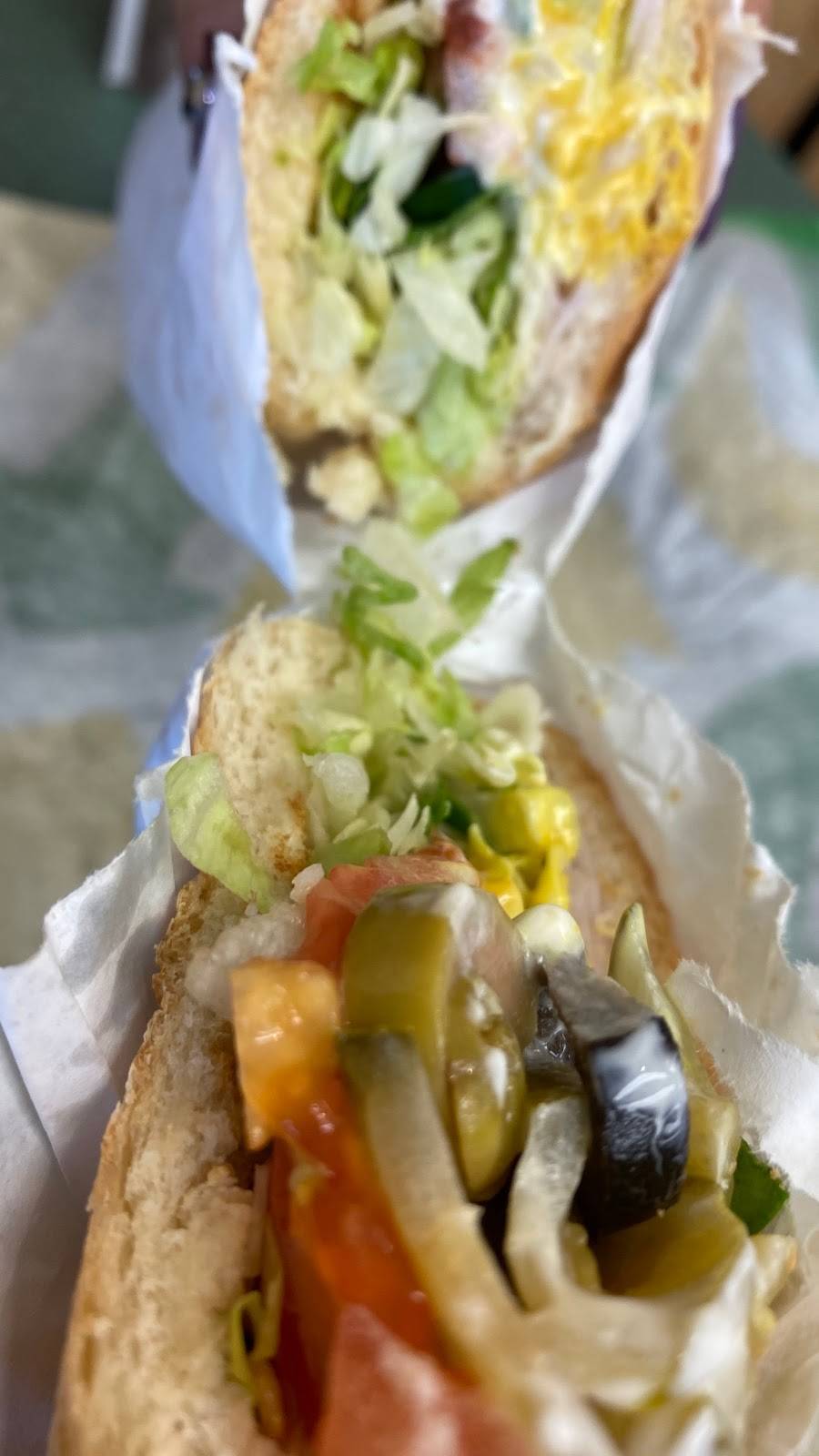 Subway | restaurant | 478 Dundas St W RioCentre Oakville, Unit 13, Oakville, ON L6H 6Y3, Canada | 9052572921 OR +1 905-257-2921