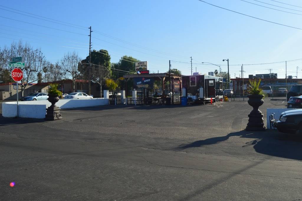 The Spot Taco Truck | restaurant | 505 Paradise Rd, Modesto, CA 95351, USA | 2093019566 OR +1 209-301-9566