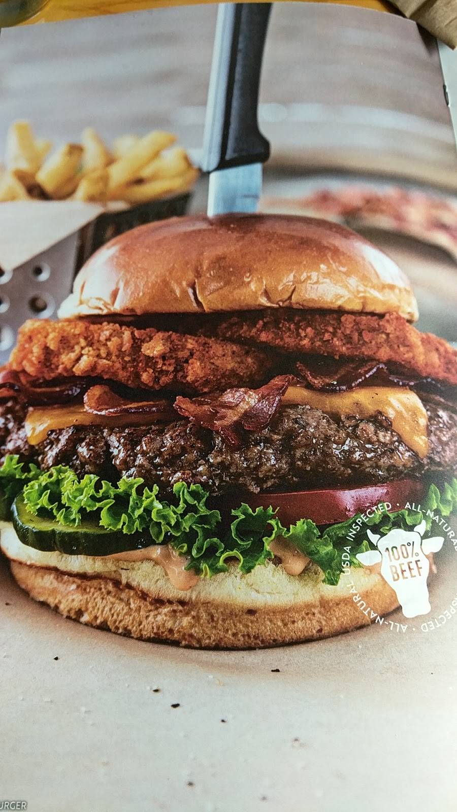 Chilis Grill & Bar | meal takeaway | 1599 New Garden Rd, Greensboro, NC 27410, USA | 3366321097 OR +1 336-632-1097