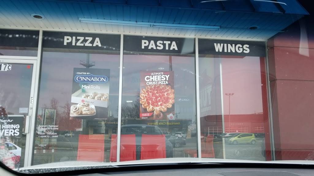 Pizza Hut | restaurant | 17 West Ogden Avenue Unit C, Westmont, IL 60559, USA | 6308240155 OR +1 630-824-0155