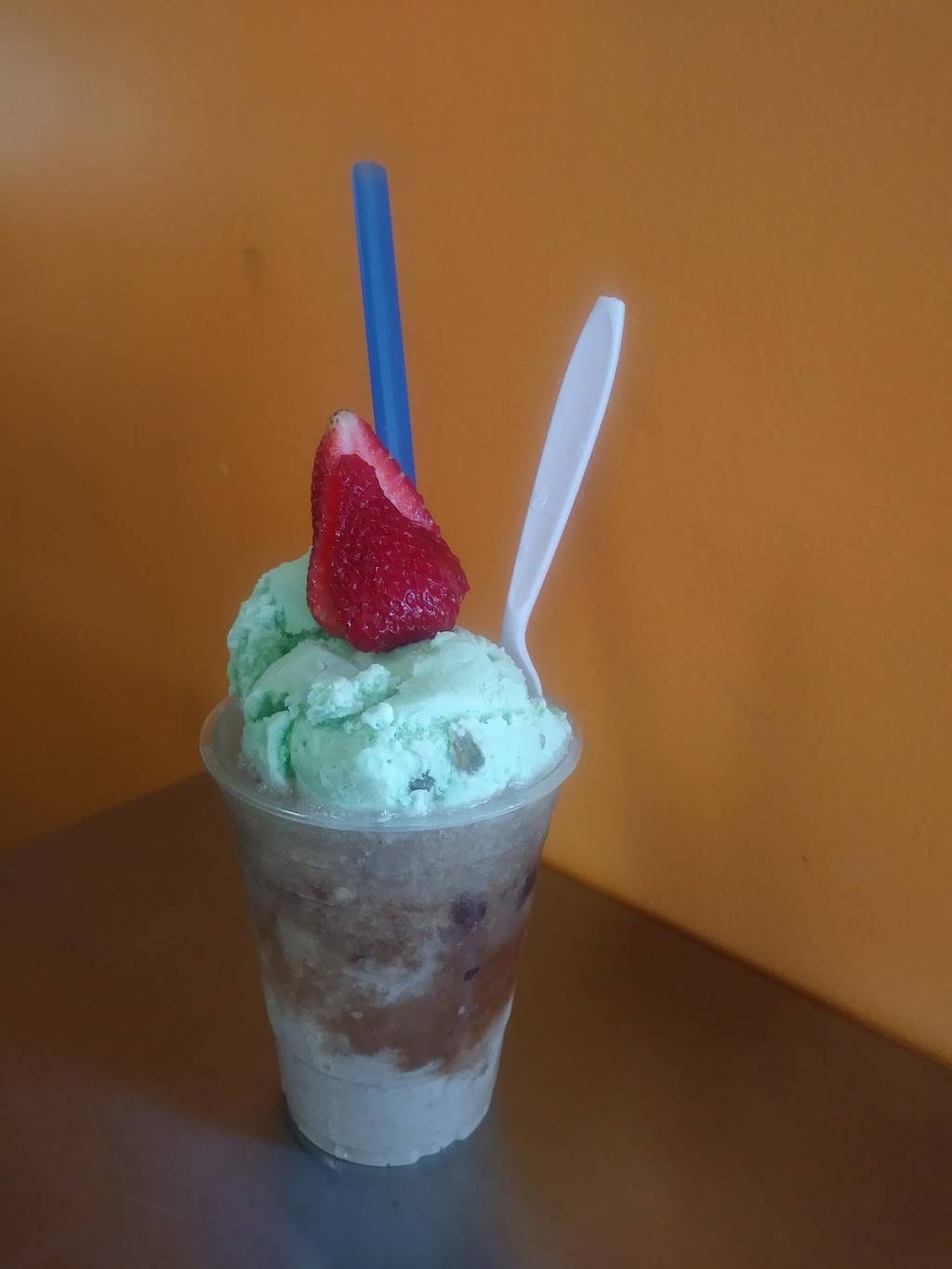 Bionicos Kike | meal takeaway | 8101 Long Beach Blvd suite H, South Gate, CA 90280, USA | 3232469347 OR +1 323-246-9347