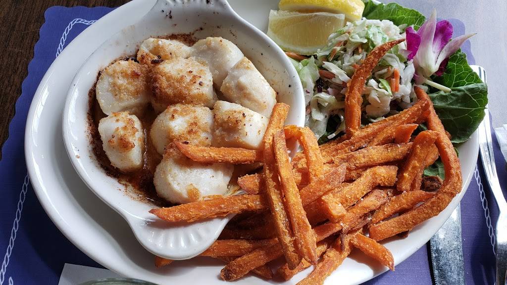 Landfall Restaurant | restaurant | 9 Luscombe Ave, Woods Hole, MA 02543, USA | 5085481758 OR +1 508-548-1758