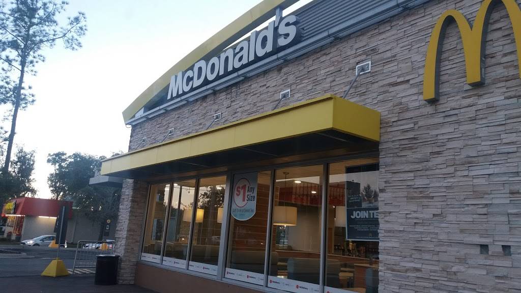 McDonalds | cafe | 2880 NW 13th St, Gainesville, FL 32609, USA | 3523777170 OR +1 352-377-7170