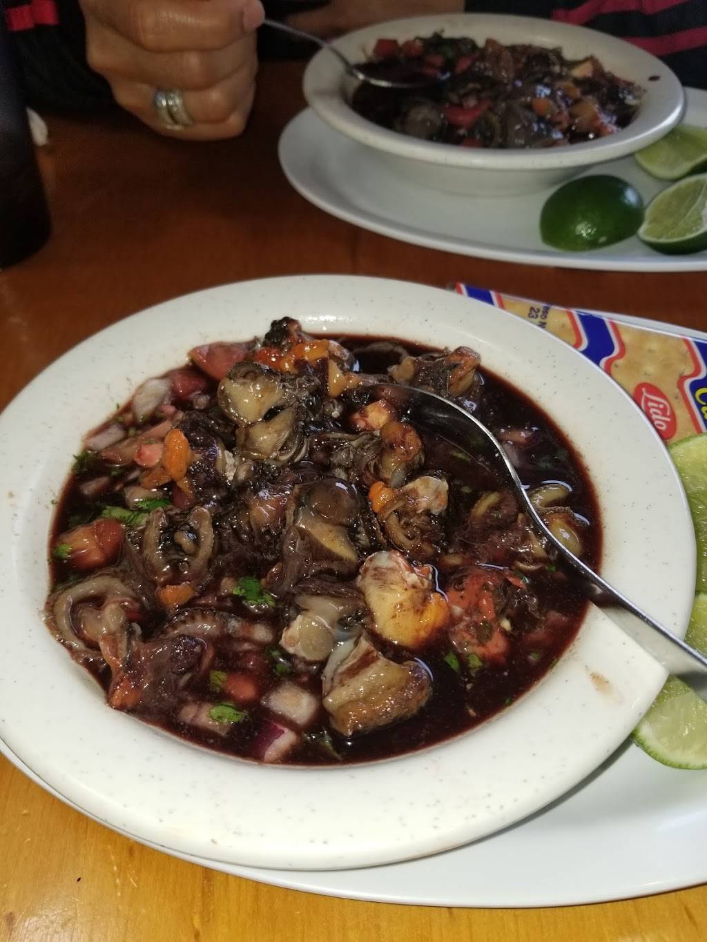 Hawallano Restaurant Sea Food | restaurant | 1521 Gessner Rd, Houston, TX 77080, USA | 7134975477 OR +1 713-497-5477