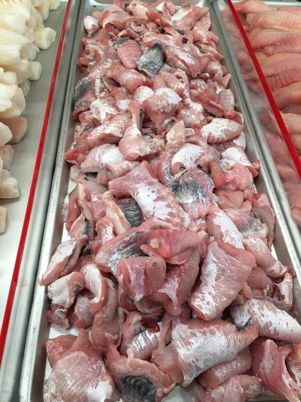 Fresh Fish House | restaurant | 9015 Telegraph Rd, Redford Charter Twp, MI 48239, USA | 3133877667 OR +1 313-387-7667