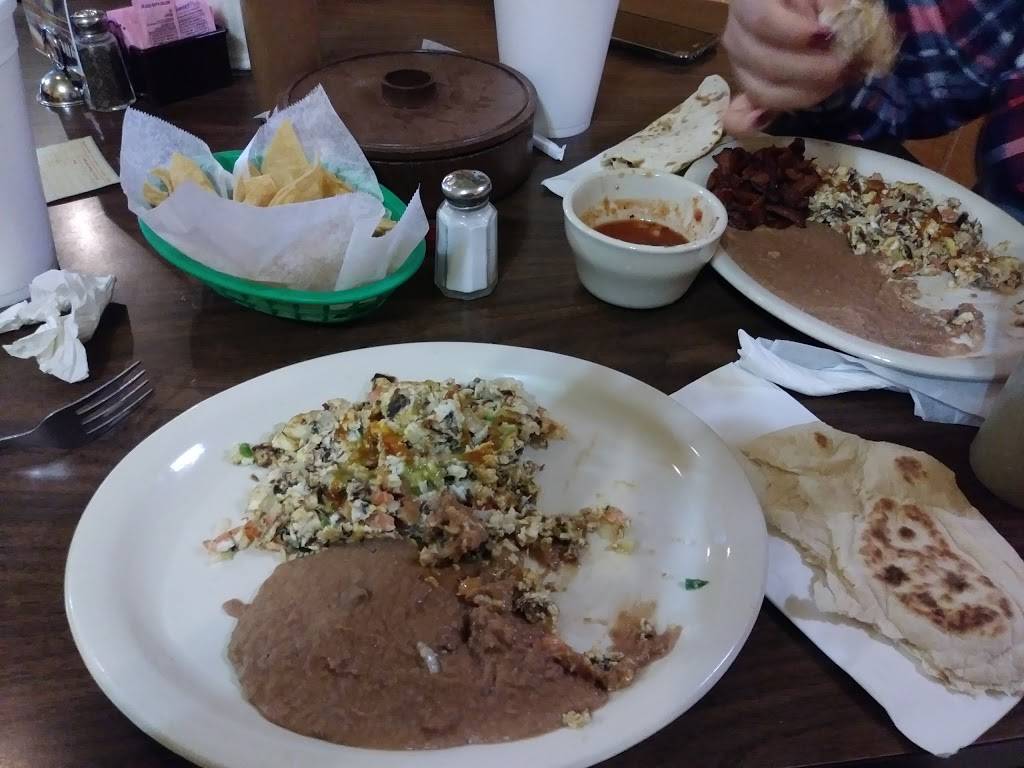 Guadalajara Mexican Grill | restaurant | 1234 S Main St, Boerne, TX 78006, USA | 8302491467 OR +1 830-249-1467