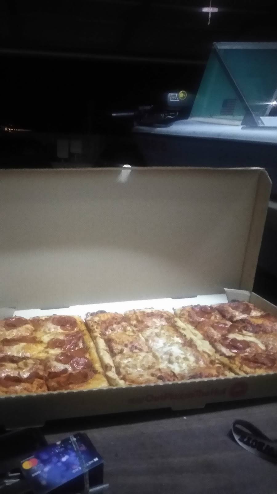 Pizza Hut | restaurant | 1475 Country Club Dr A, Madera, CA 93638, USA | 5596751000 OR +1 559-675-1000