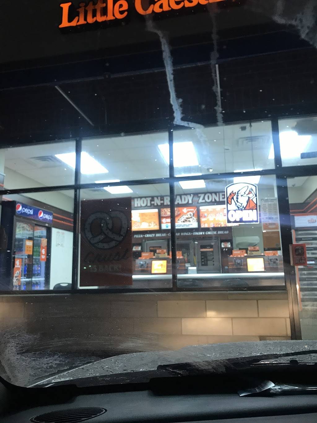 Little Caesars Pizza | meal takeaway | 7454 Barrington Rd, Hanover Park, IL 60133, USA | 6303726891 OR +1 630-372-6891