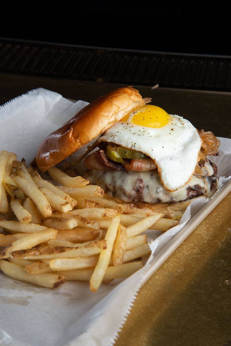 The Grateful Crow | restaurant | 420 N Main St, Chelsea, MI 48118, USA | 7345622903 OR +1 734-562-2903