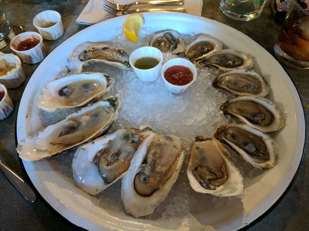 Seabear Oyster Bar | restaurant | 297 Prince Ave #10, Athens, GA 30601, USA | 7068504367 OR +1 706-850-4367