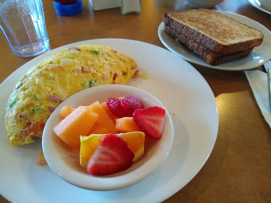 Christina’s Pancake House | restaurant | 2513, 215 Terrace Ave, Indianapolis, IN 46225, USA | 3176310441 OR +1 317-631-0441