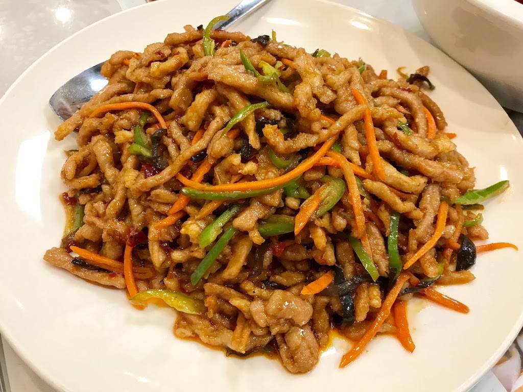 A+ Chinese Restaurant | restaurant | 59-06 Kissena Blvd, Flushing, NY 11355, USA | 7188868528 OR +1 718-886-8528