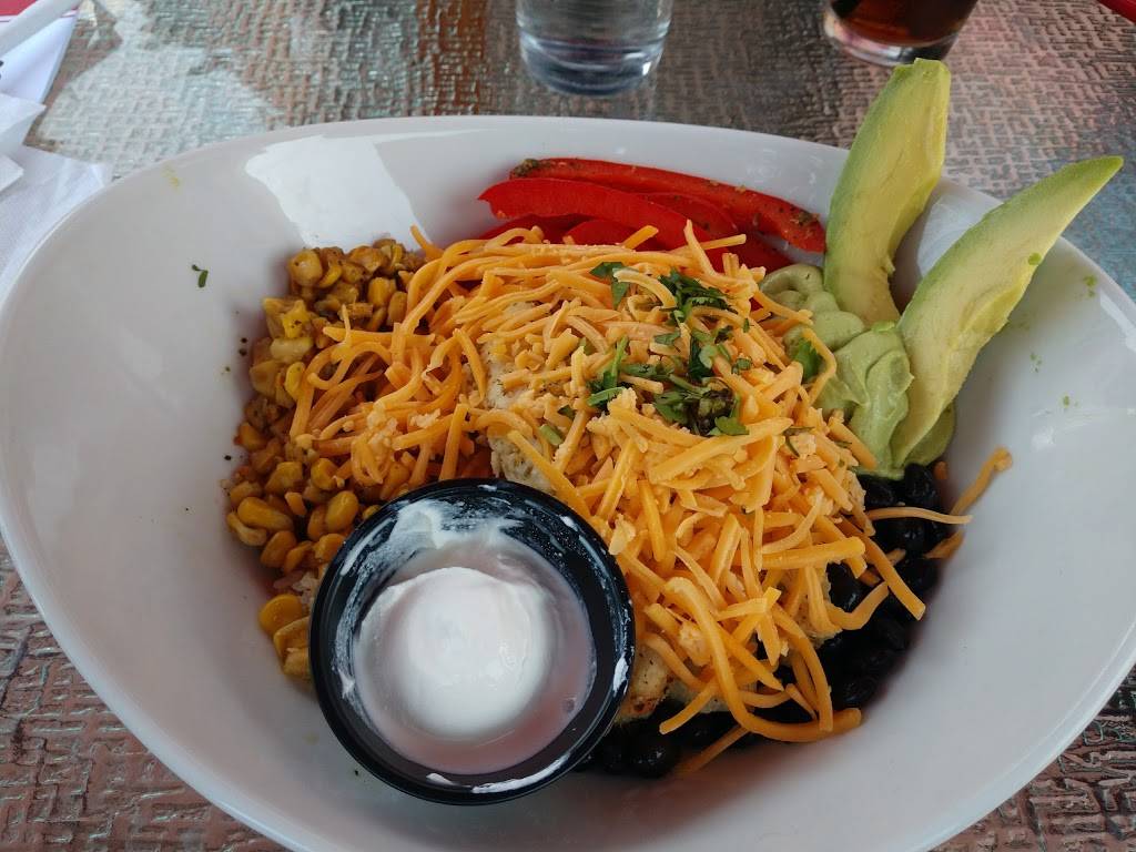 Bacis Kitchen- Cafe and Pizzeria | restaurant | 2990 N Perryville Rd #1100, Rockford, IL 61114, USA | 8153296922 OR +1 815-329-6922