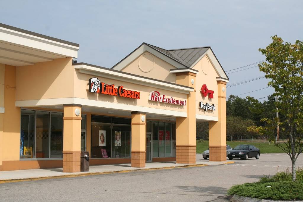 Little Caesars Pizza | meal takeaway | 1080 Brighton Ave #017, Portland, ME 04102, USA | 2078742800 OR +1 207-874-2800