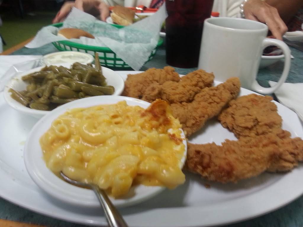 Mount Holly Grill | restaurant | 1118 S Main St, Mt Holly, NC 28120, USA | 7048272131 OR +1 704-827-2131