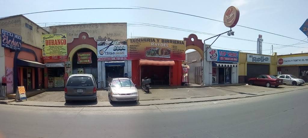 Tiago Sushi | restaurant | Ámbar casi esquina con, Av. Reforma, Condominio los Laureles, 22839 Ensenada, B.C., Mexico | 016461505935 OR +52 646 150 5935