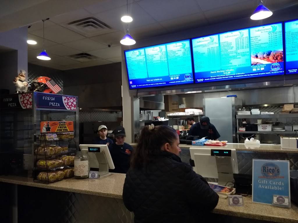 Ricos Pizza & Subs | restaurant | 1351 Main St, Walpole, MA 02081, USA | 5086680700 OR +1 508-668-0700