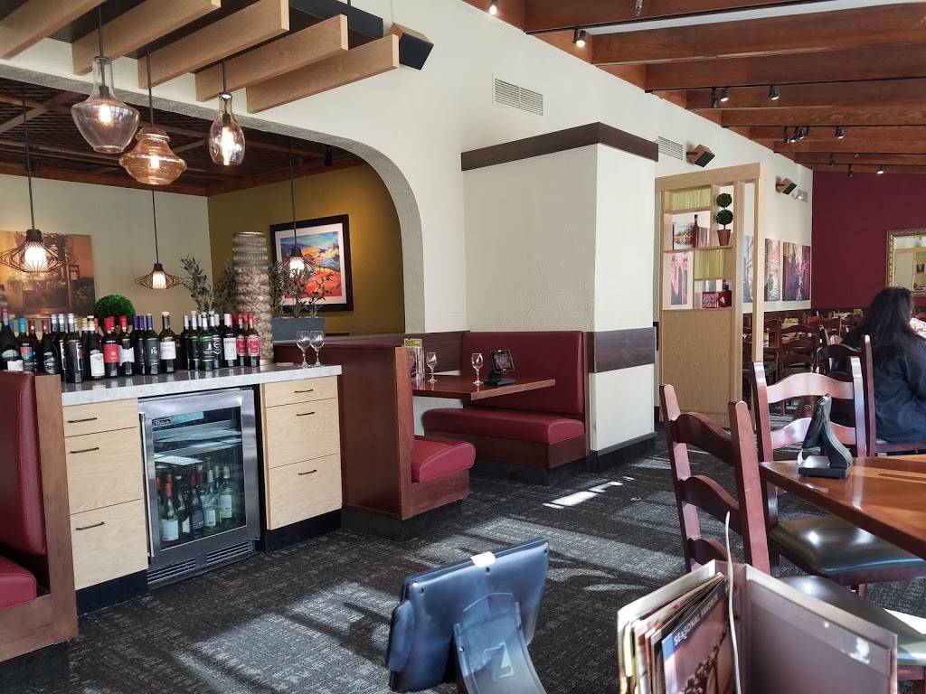 Olive Garden Italian Restaurant | meal takeaway | 6850 W Cheyenne Ave, Las Vegas, NV 89108, USA | 7026582144 OR +1 702-658-2144