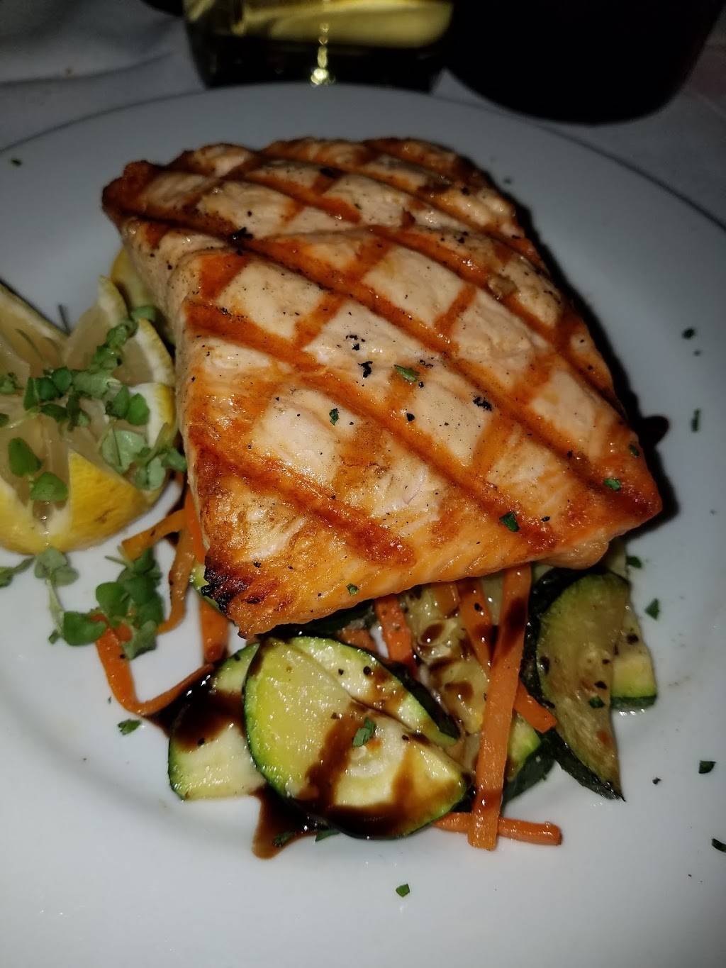 Battistas Hole In the Wall | restaurant | 4041 Linq Ln, Las Vegas, NV 89109, USA | 7027321424 OR +1 702-732-1424