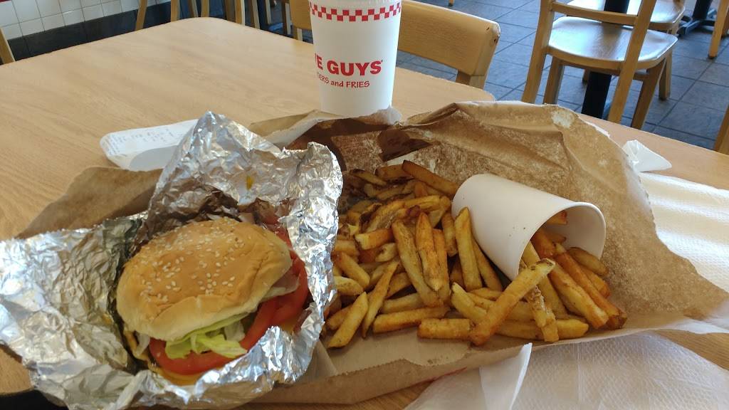 Five Guys | meal takeaway | 5240 Fairfield Shopping Centre, Virginia Beach, VA 23464, USA | 7574742222 OR +1 757-474-2222