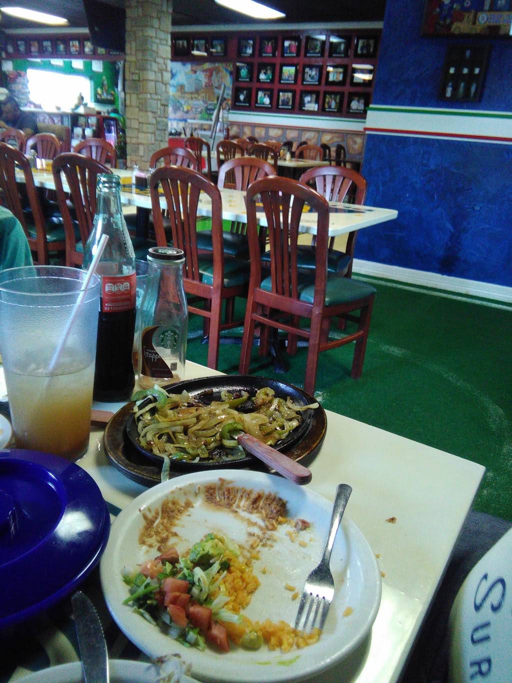 El Tri Mexican Restaurant | restaurant | 2017 N Frazier St, Conroe, TX 77301, USA | 9367560626 OR +1 936-756-0626