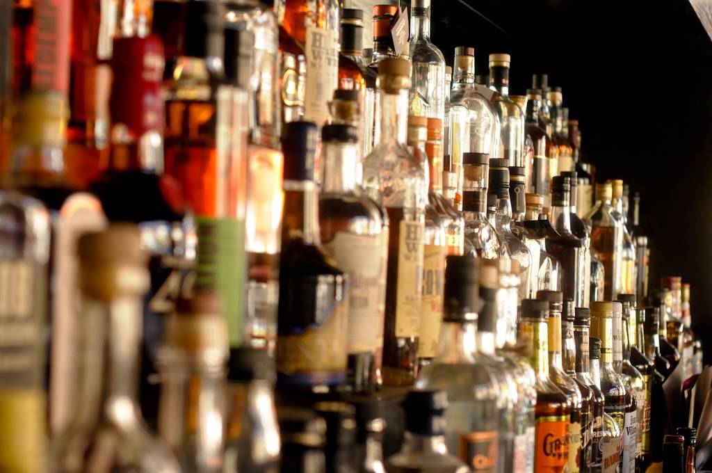 Gamlin Whiskey House | restaurant | 236 N Euclid Ave, St. Louis, MO 63108, USA | 3148759500 OR +1 314-875-9500