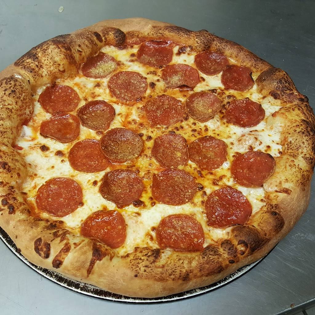 Sals emergency pizza services | meal delivery | 235 Wall St, Shreveport, LA 71101, USA | 3187622137 OR +1 318-762-2137