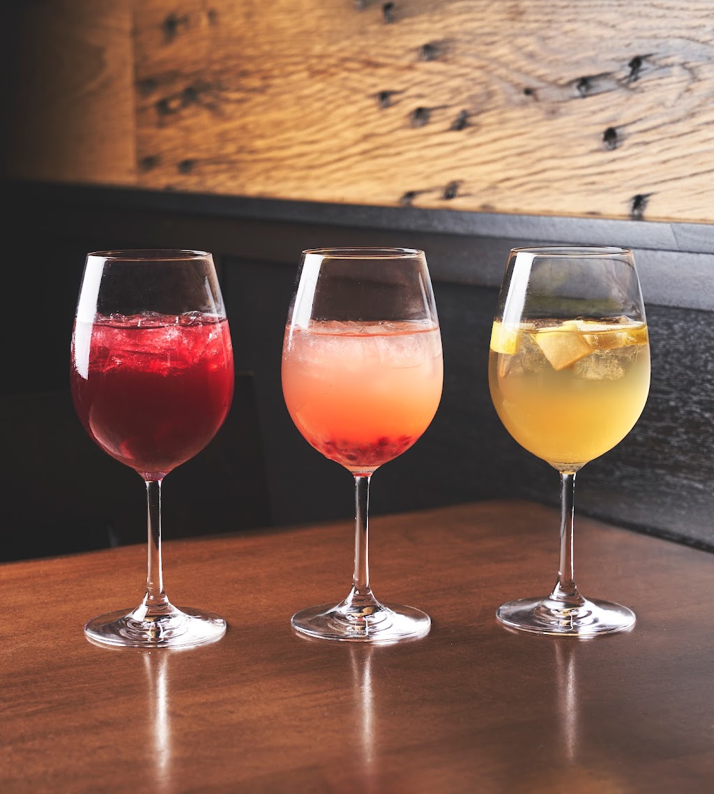 Harvest Seasonal Grill – Collegeville | restaurant | 51 Town Center Dr Store G #5, Collegeville, PA 19426, USA | 4848546365 OR +1 484-854-6365