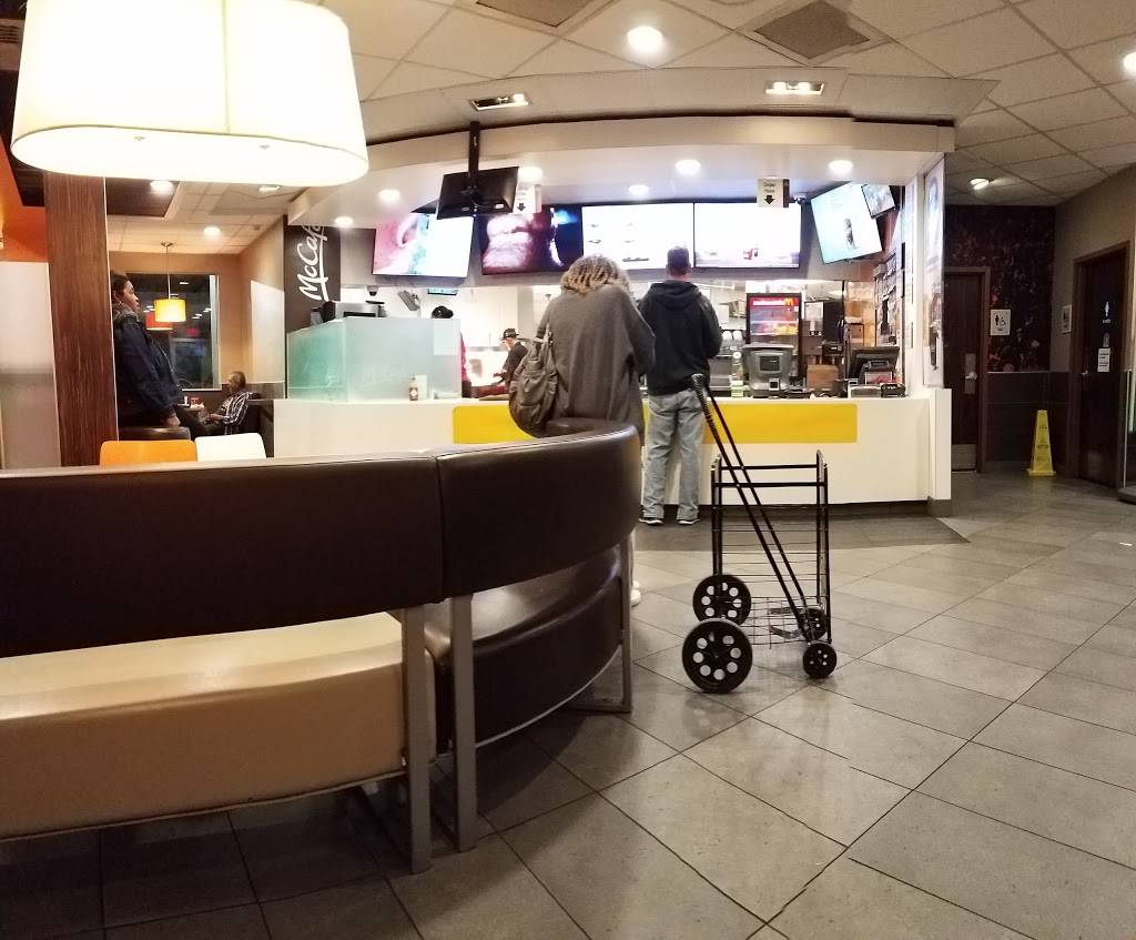 McDonalds | cafe | 1000 E 4th St, Long Beach, CA 90802, USA | 5624351808 OR +1 562-435-1808