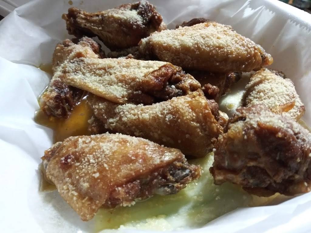 MJs Pizza & Wings | restaurant | 3062 Cypress Gardens Rd, Winter Haven, FL 33884, USA | 8632682715 OR +1 863-268-2715