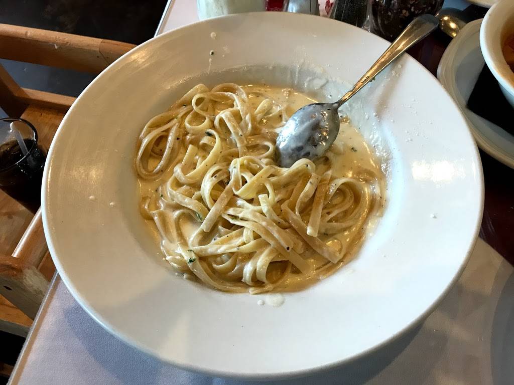 Casa Nova | restaurant | 833 River Rd, Shelton, CT 06484, USA | 2039299800 OR +1 203-929-9800