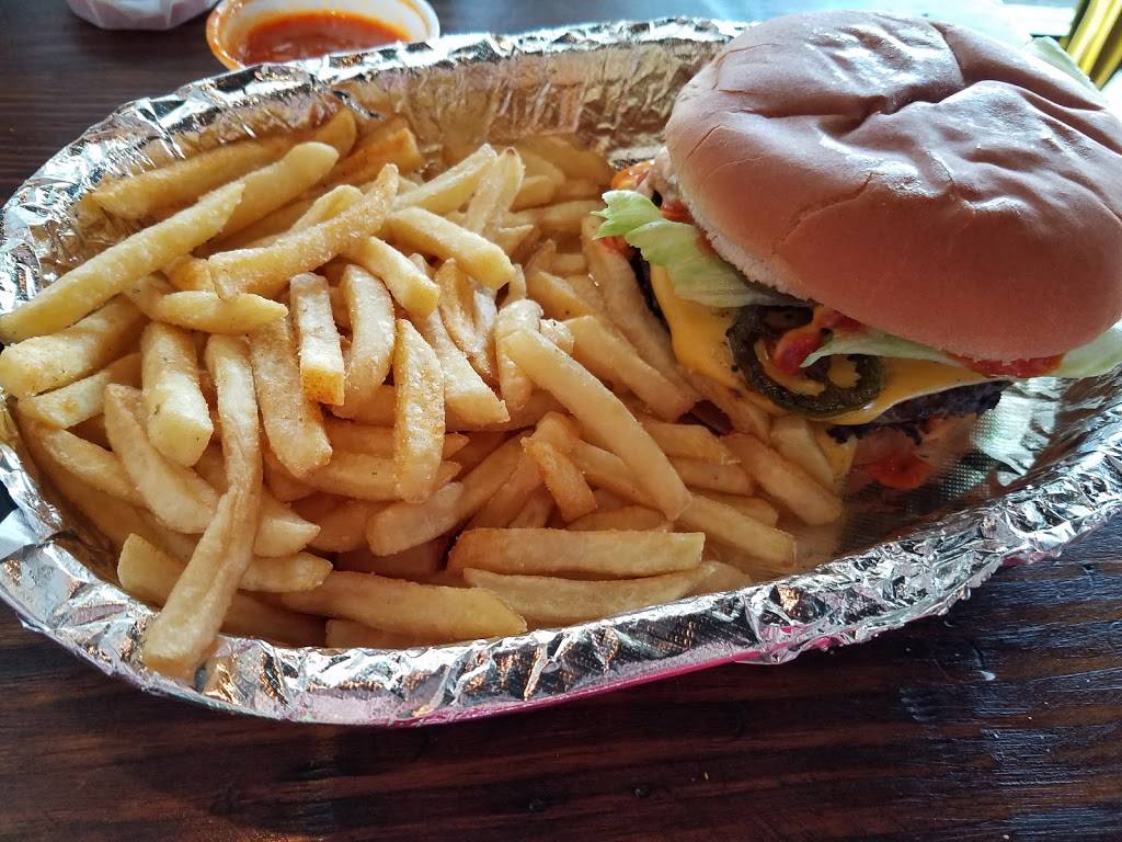 Johnny Grylls II, Huntsville | restaurant | 6125 University Dr NW, Huntsville, AL 35806, USA | 2562708041 OR +1 256-270-8041