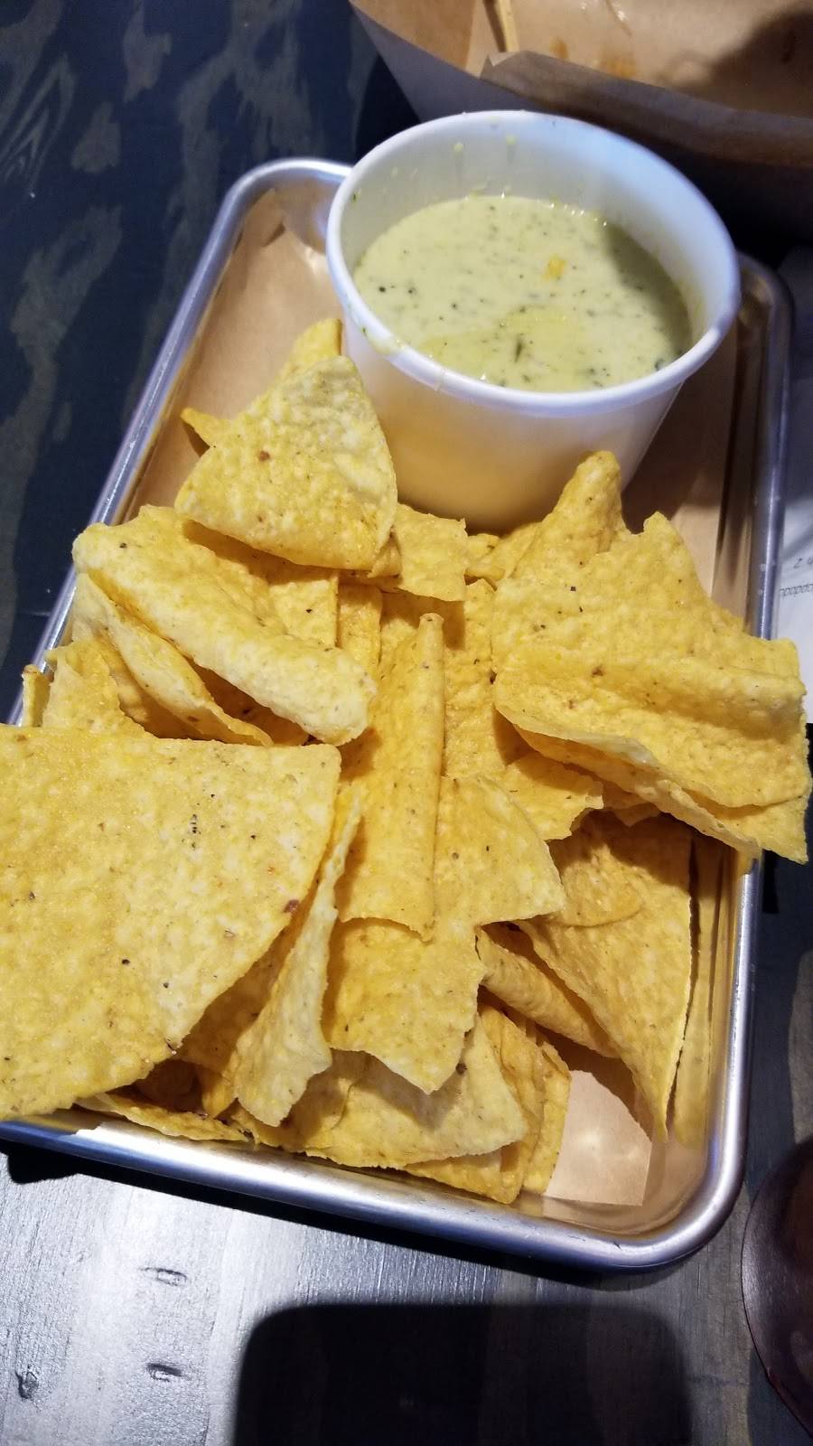 Hopdoddy Burger Bar | restaurant | 1320 E Whitestone Blvd Suite 690, Cedar Park, TX 78613, USA | 5127782130 OR +1 512-778-2130