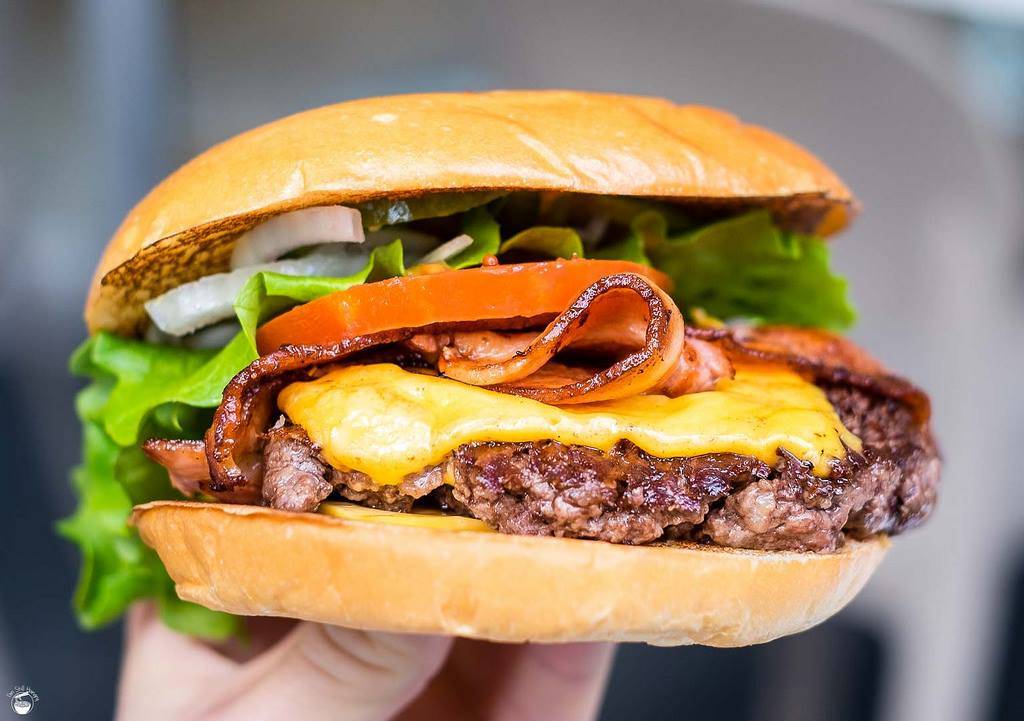 Philthy Phillys | meal takeaway | 114 Lakeshore Rd E Unit 4, Mississauga, ON L5G 1C9, Canada | 9059907665 OR +1 905-990-7665