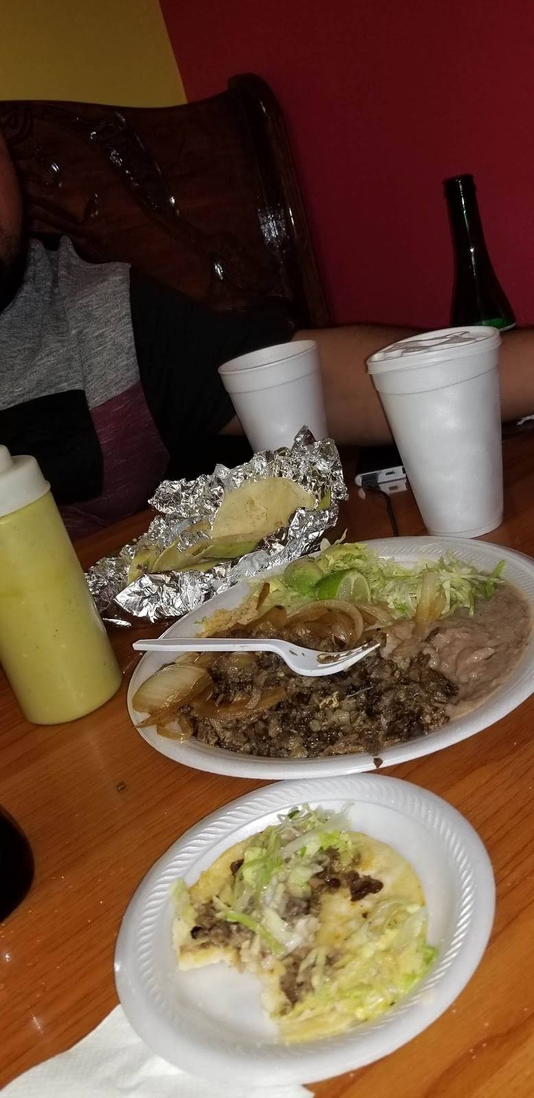 Taqueria El Alteño | restaurant | 2580 Murfreesboro Pike, Nashville, TN 37217, USA | 6158060187 OR +1 615-806-0187