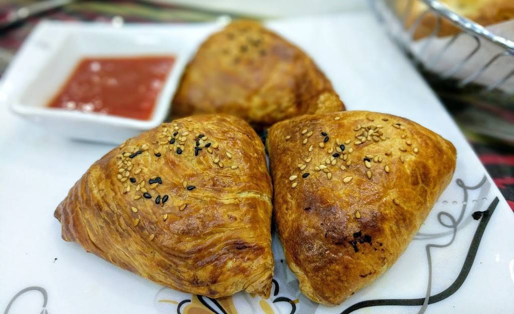 U Yuri Fergana | restaurant | 94-09 63rd Dr, Rego Park, NY 11374, USA | 7188306363 OR +1 718-830-6363