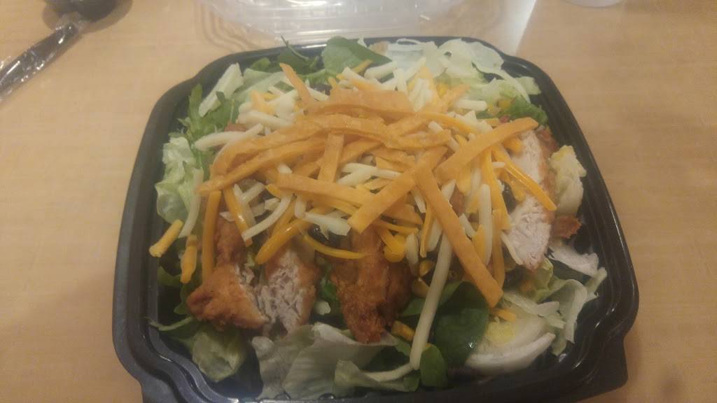 Tender Towne | restaurant | 700 Loveland Madeira Rd, Loveland, OH 45140, USA | 5133343000 OR +1 513-334-3000