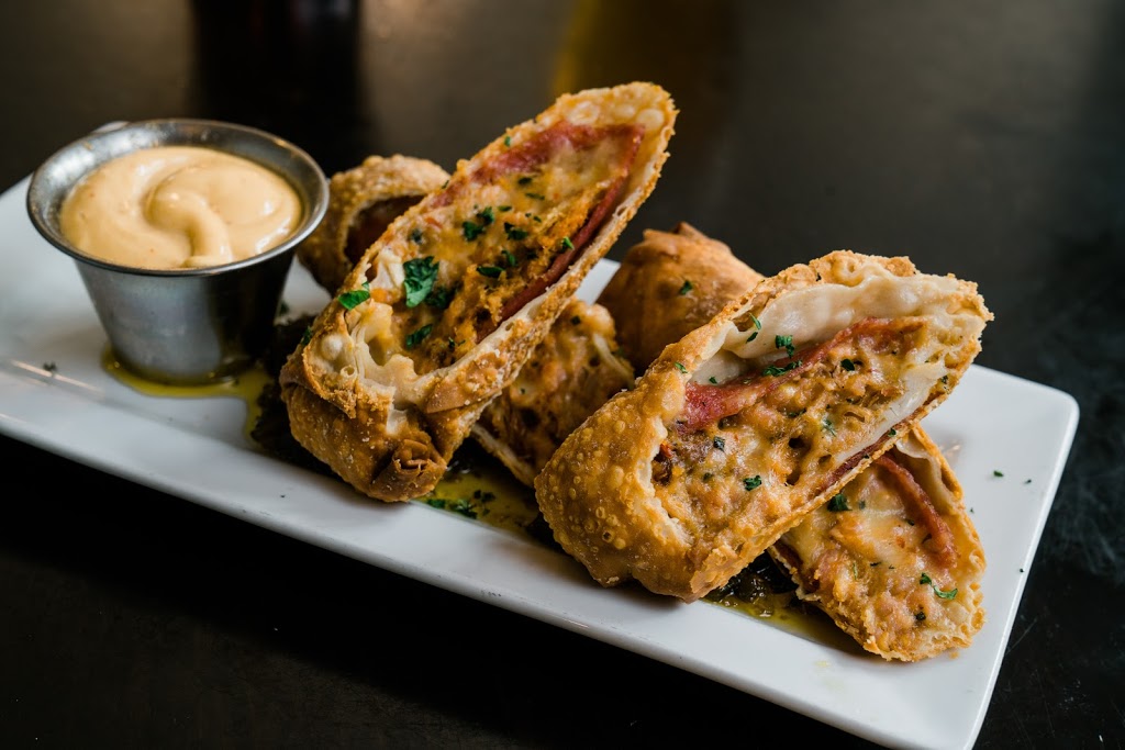 Solas Irish Pub | restaurant | 710 Boylston St, Boston, MA 02116, USA | 6179334803 OR +1 617-933-4803